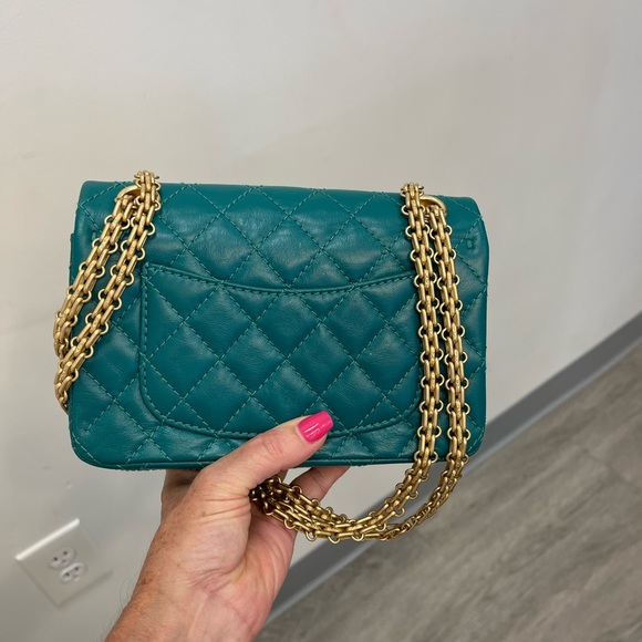 Back on the market Chanel Mini reissue - Picture 4 of 16